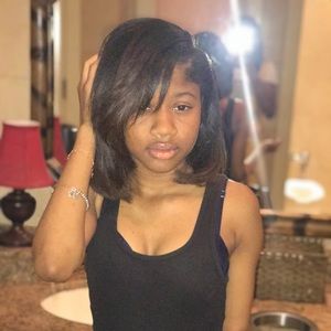 Meet your Posher, Mykia